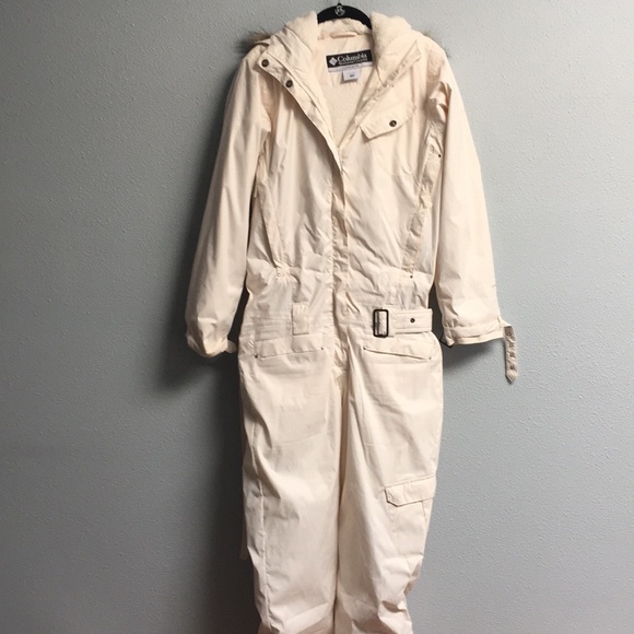 Columbia Jackets & Blazers - White Columbia snowsuit XS
